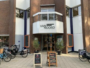 Van Noord voorkant
